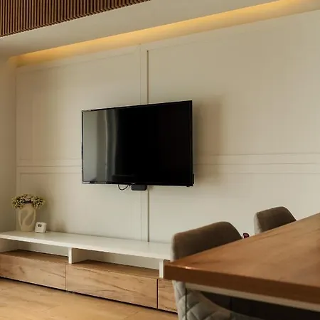 Lägenhet Nest Mirror