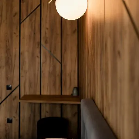 Lägenhet Nest Mirror