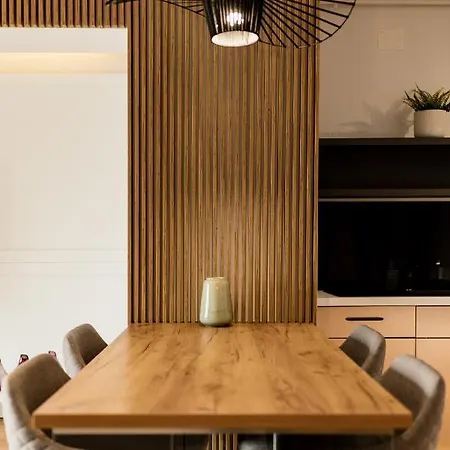 Nest Mirror Apartament *