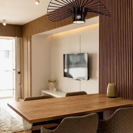 Lägenhet Nest Mirror Cluj-Napoca