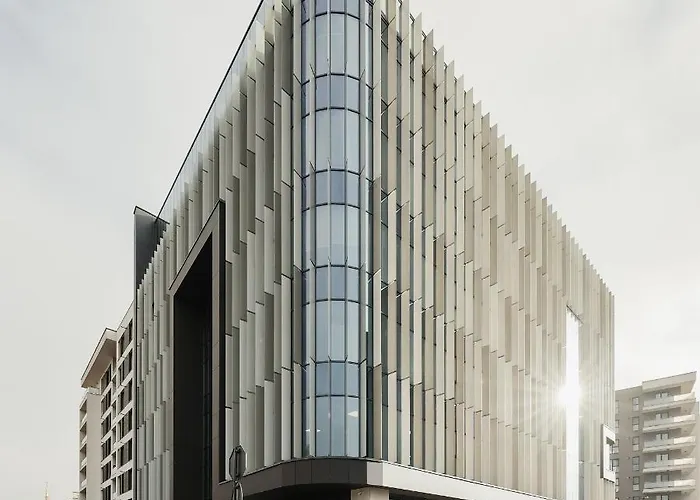 Lägenhet Nest Mirror *